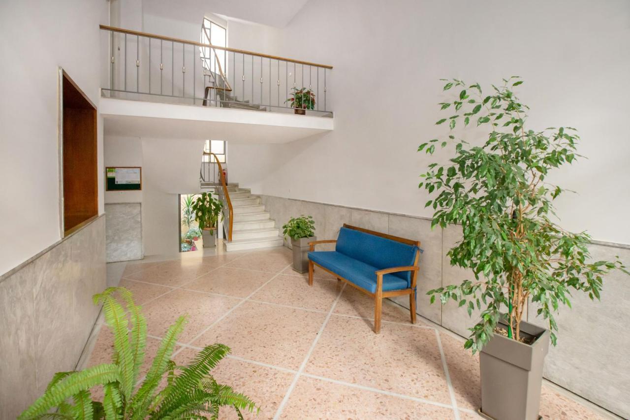 Upscale Luxury Athens Renovated Dream Home In One Of The Most Favorable Locations By National Gardens, Zoo & Hellenic Parliament In Syntagma And Stylish Exquisite Kolonaki Neighborhood Экстерьер фото