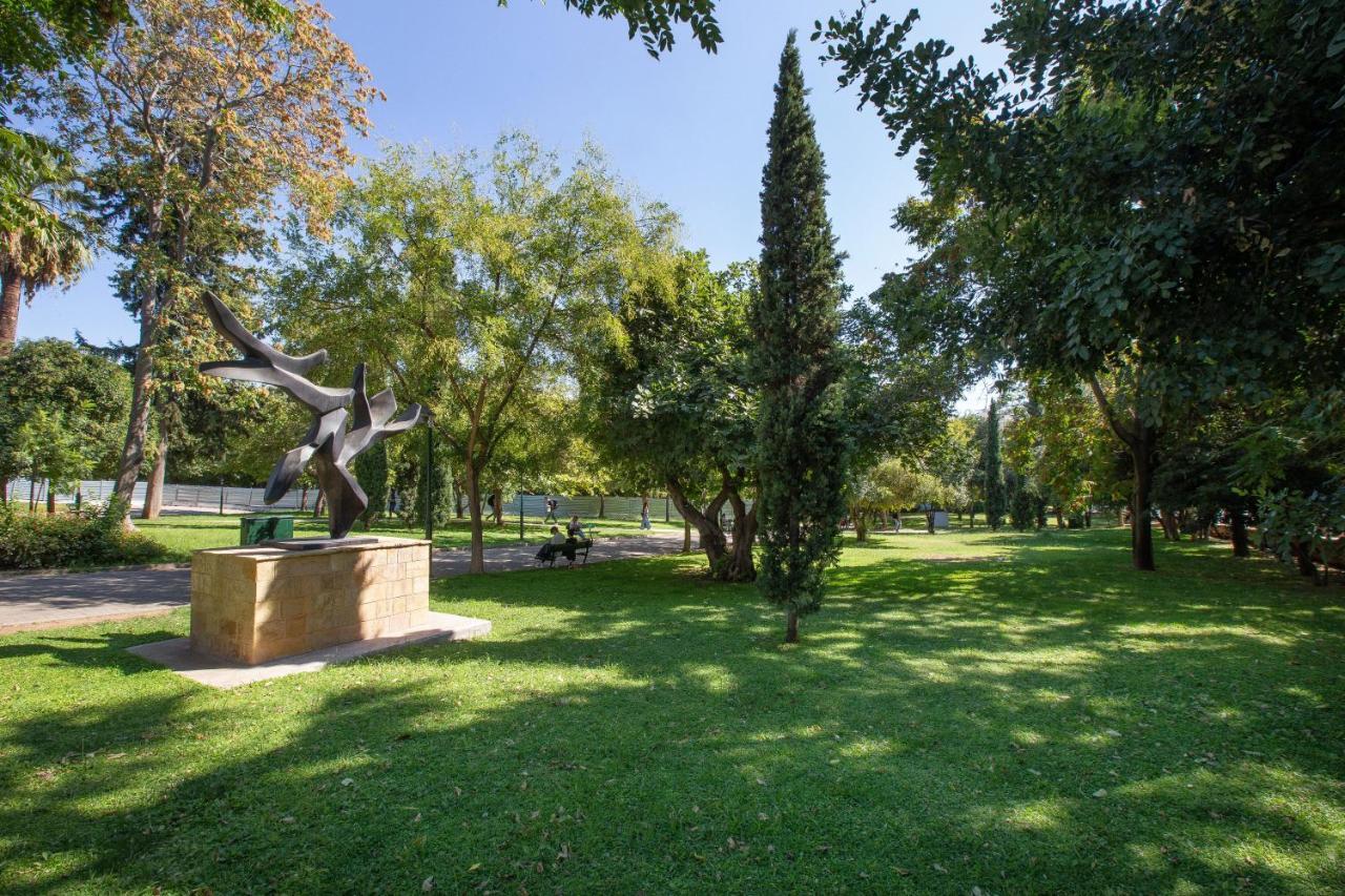 Upscale Luxury Athens Renovated Dream Home In One Of The Most Favorable Locations By National Gardens, Zoo & Hellenic Parliament In Syntagma And Stylish Exquisite Kolonaki Neighborhood Экстерьер фото