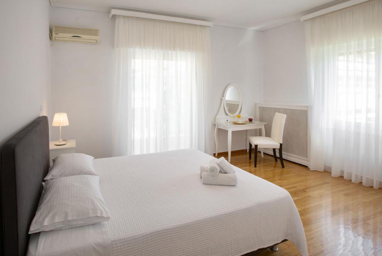 Upscale Luxury Athens Renovated Dream Home In One Of The Most Favorable Locations By National Gardens, Zoo & Hellenic Parliament In Syntagma And Stylish Exquisite Kolonaki Neighborhood Экстерьер фото